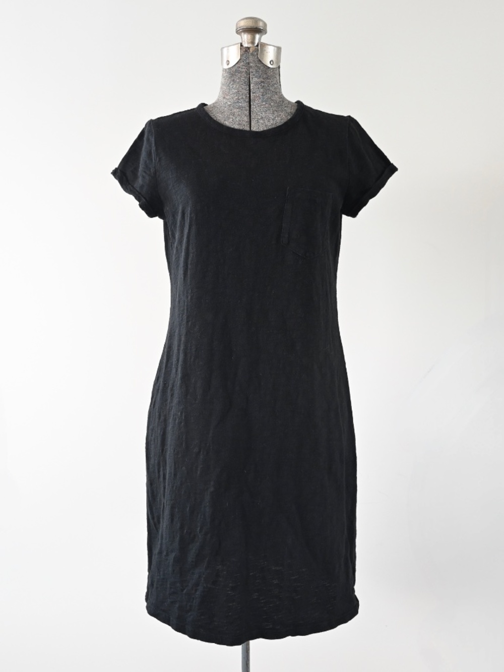Gap Black Short Sleeve T Shirt Dress w/ Chest Pocket Size S